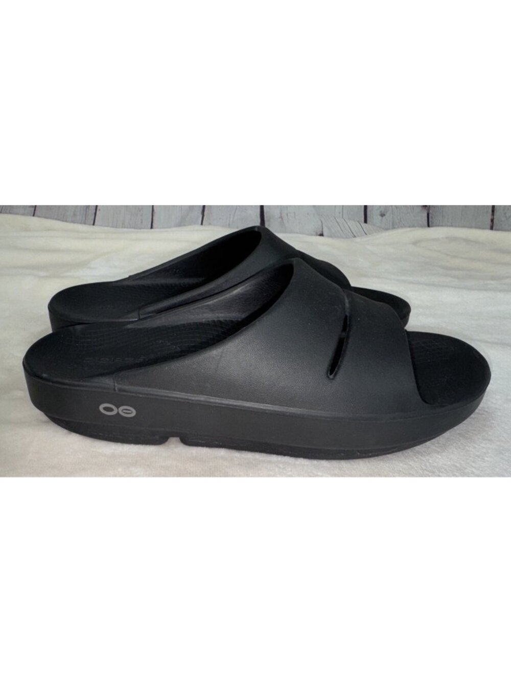 Oofos OOAHH Sandals Unisex Recovery Slide Shoes Black Unisex Men’s 6 Women’s 8 - Picture 5 of 8